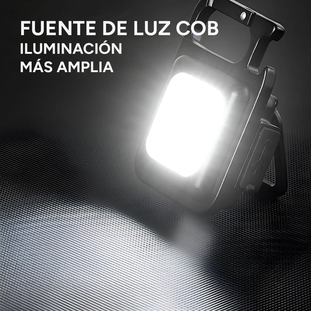 LumiKey™ Linterna Portátil Magnética Recargable